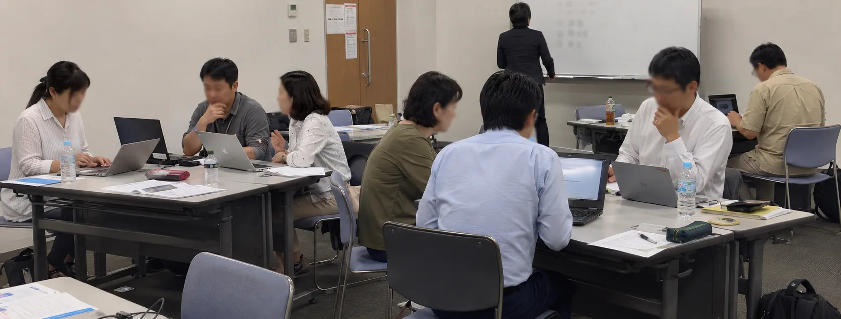 地域密着型の中小企業A社の研修風景